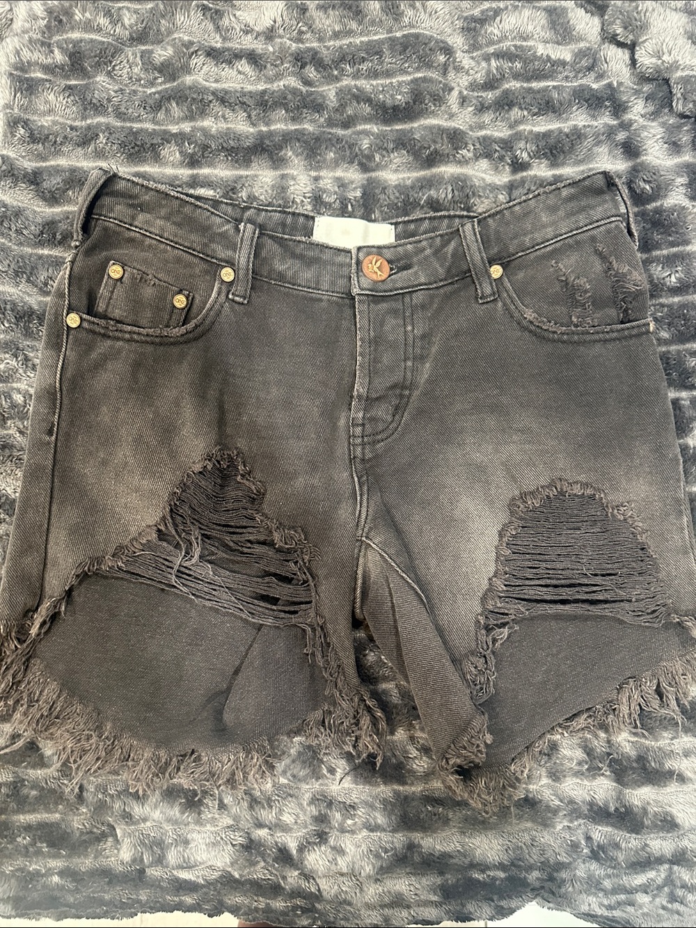 One Teaspoon Stevie’s Distressed Black Denim Shorts
